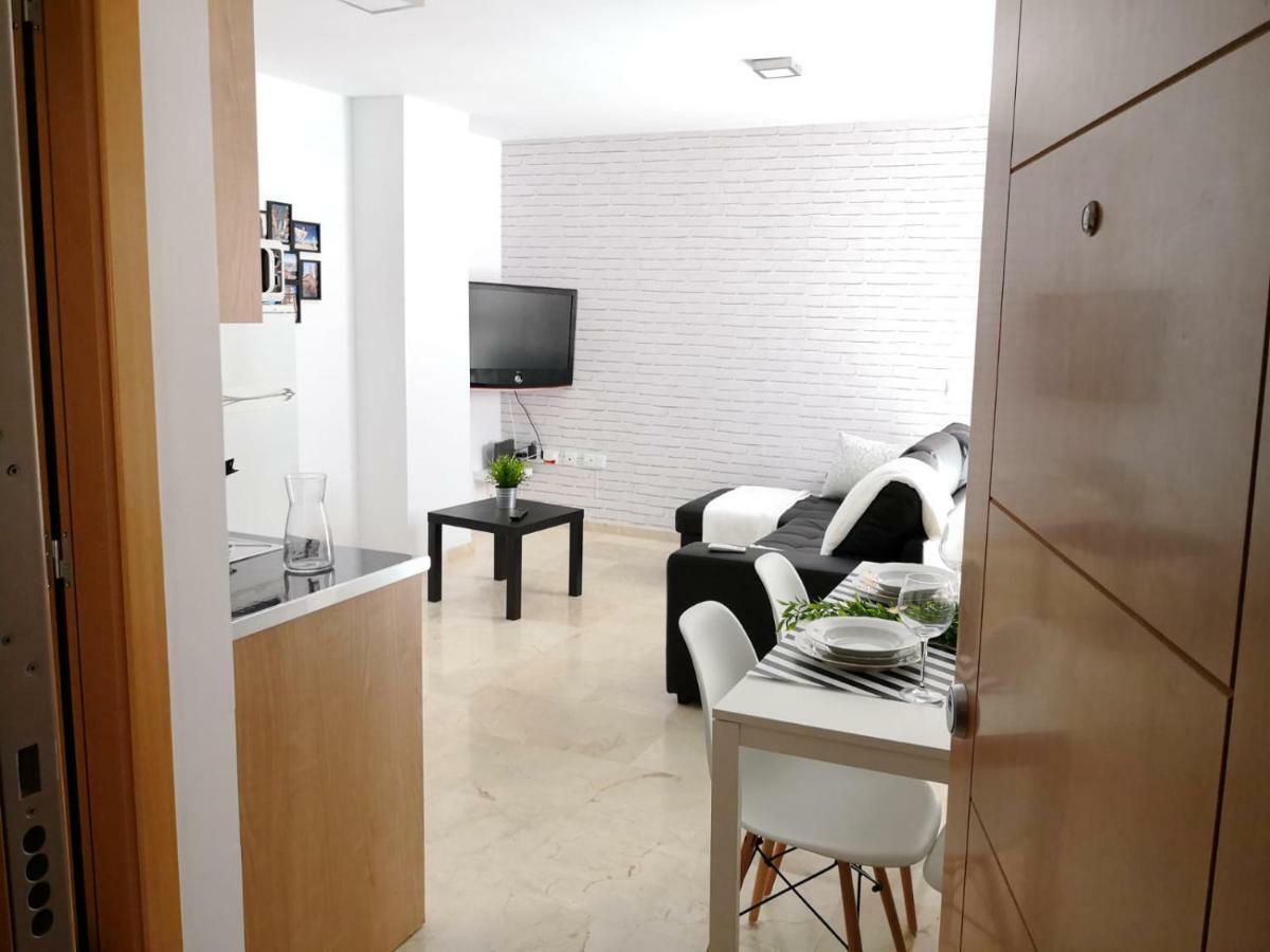 Appartement Apartamento La Victoria à Málaga Extérieur photo